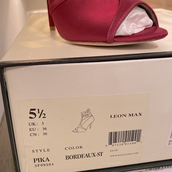 NIB [Leon Max] Red Satin Pika Ankle Wrap Peep Toe Stiletto Pumps Women’s Sz 5.5 - Picture 9 of 10